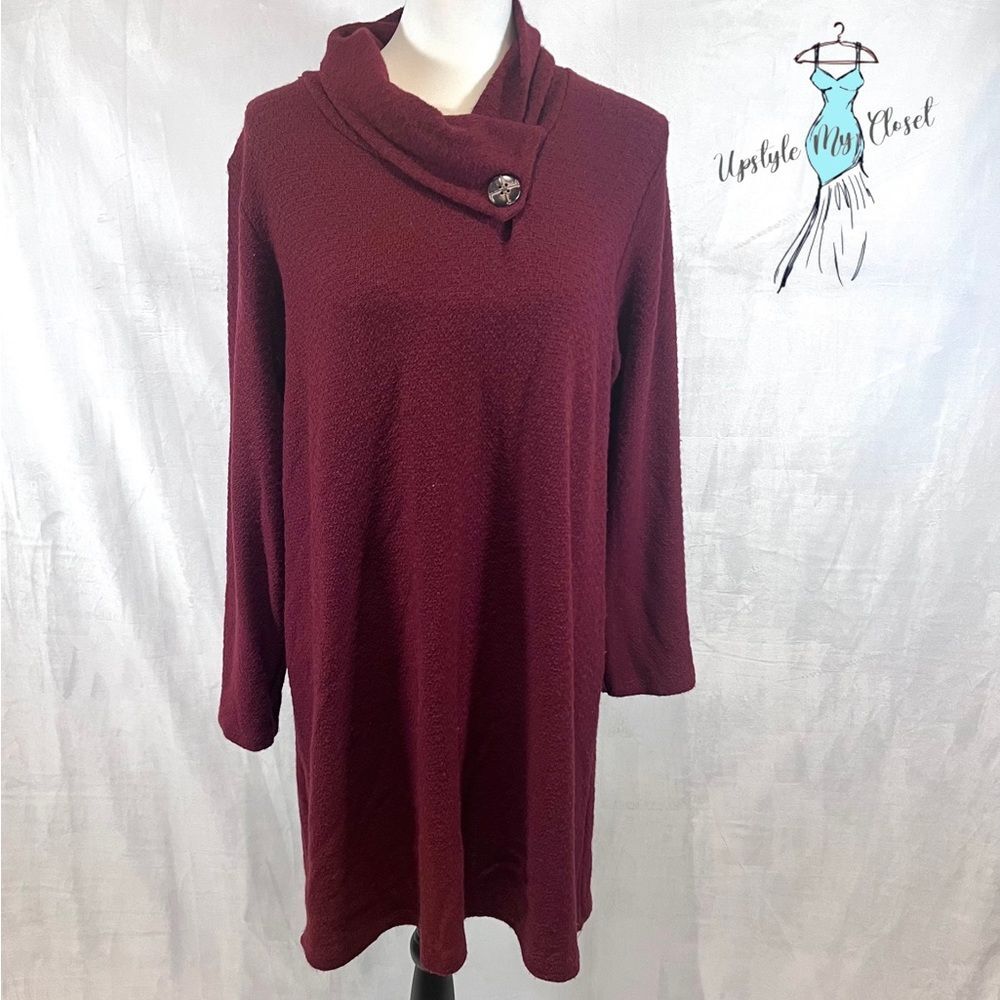 Vasna burgundy wine crossover button neck Italian sweater dress size medium